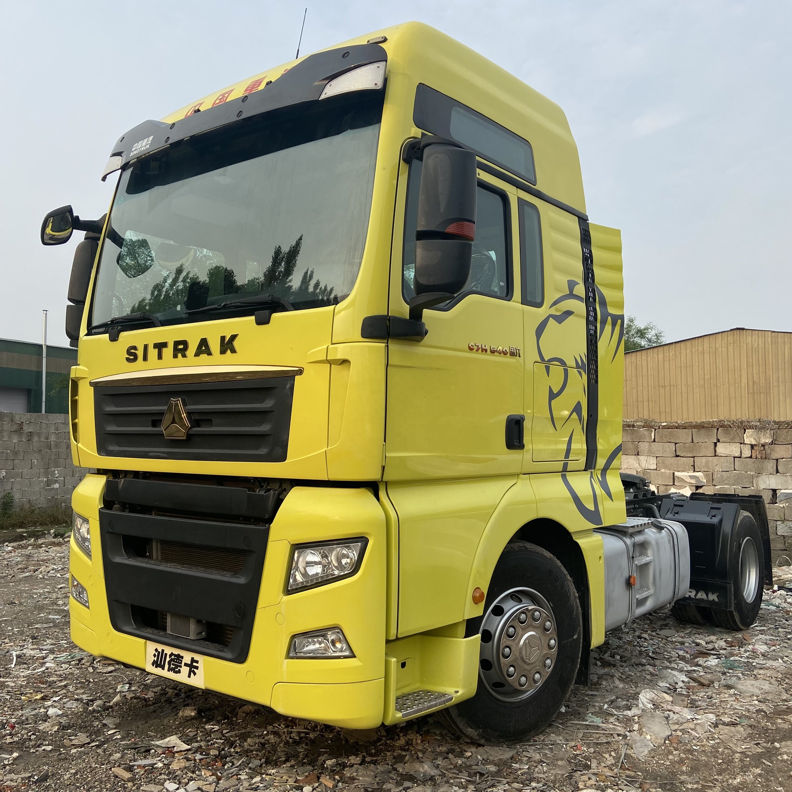 Heavy Duty Truck Sinotruk Sitrak Used 430hp C7h 4X2 Tractor Truck