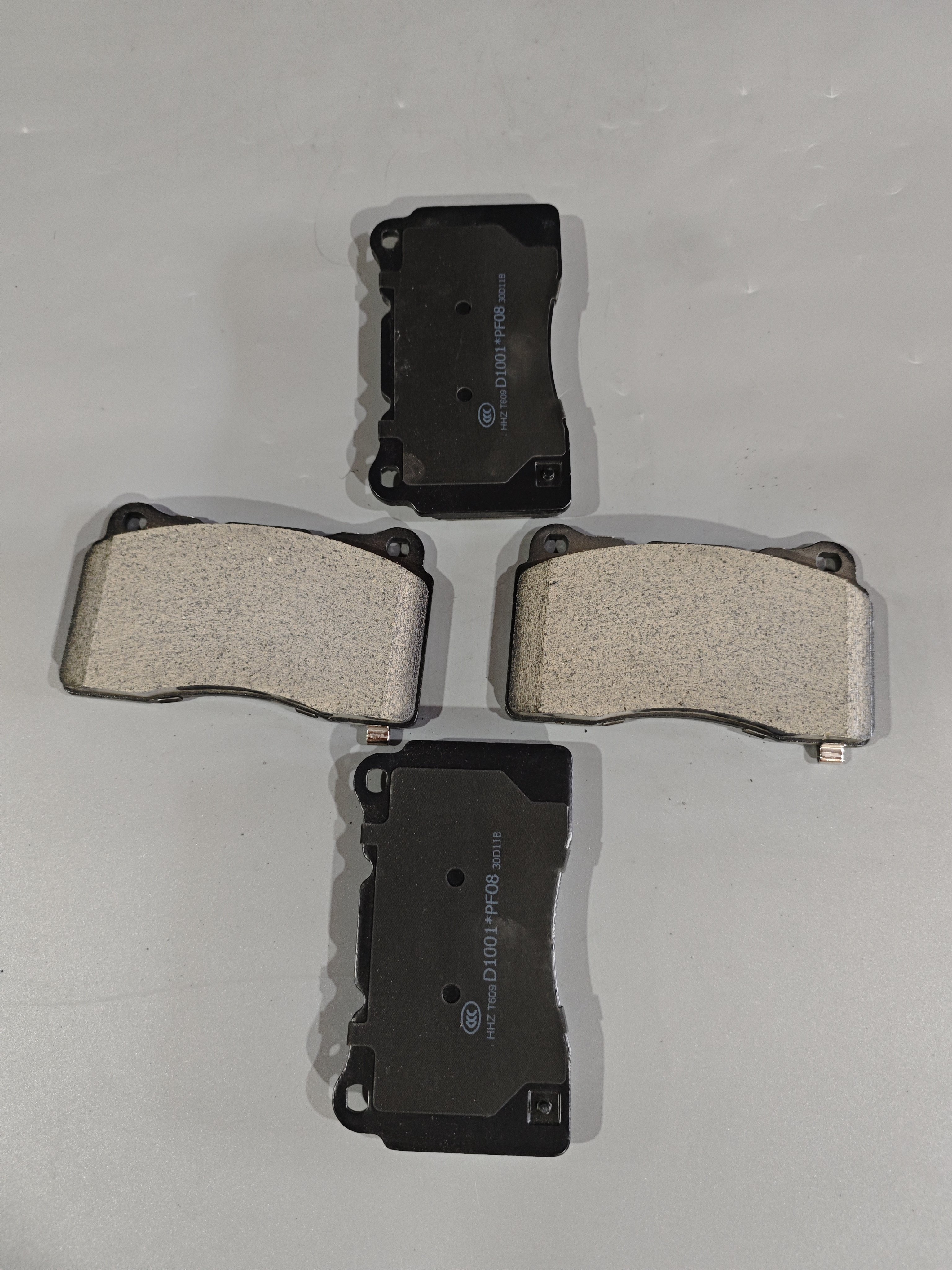 High Quality D1001-7902 Recommend Wear-resistant Black Brake Pads for Car