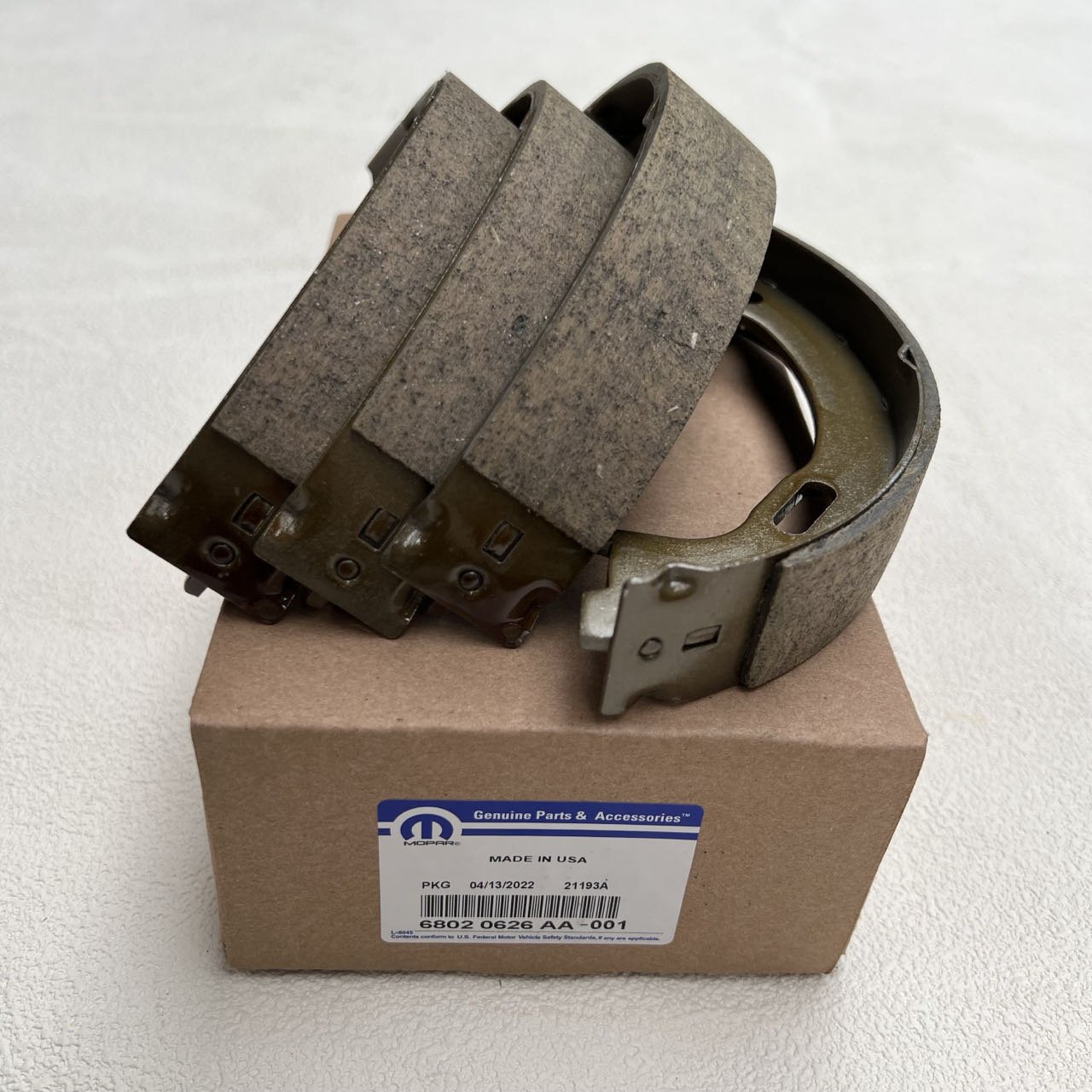 Genuine OEM Mopar Rear Parking Brake Shoe for Chrysler 300 Dodge Durango Magnum 68020626AB