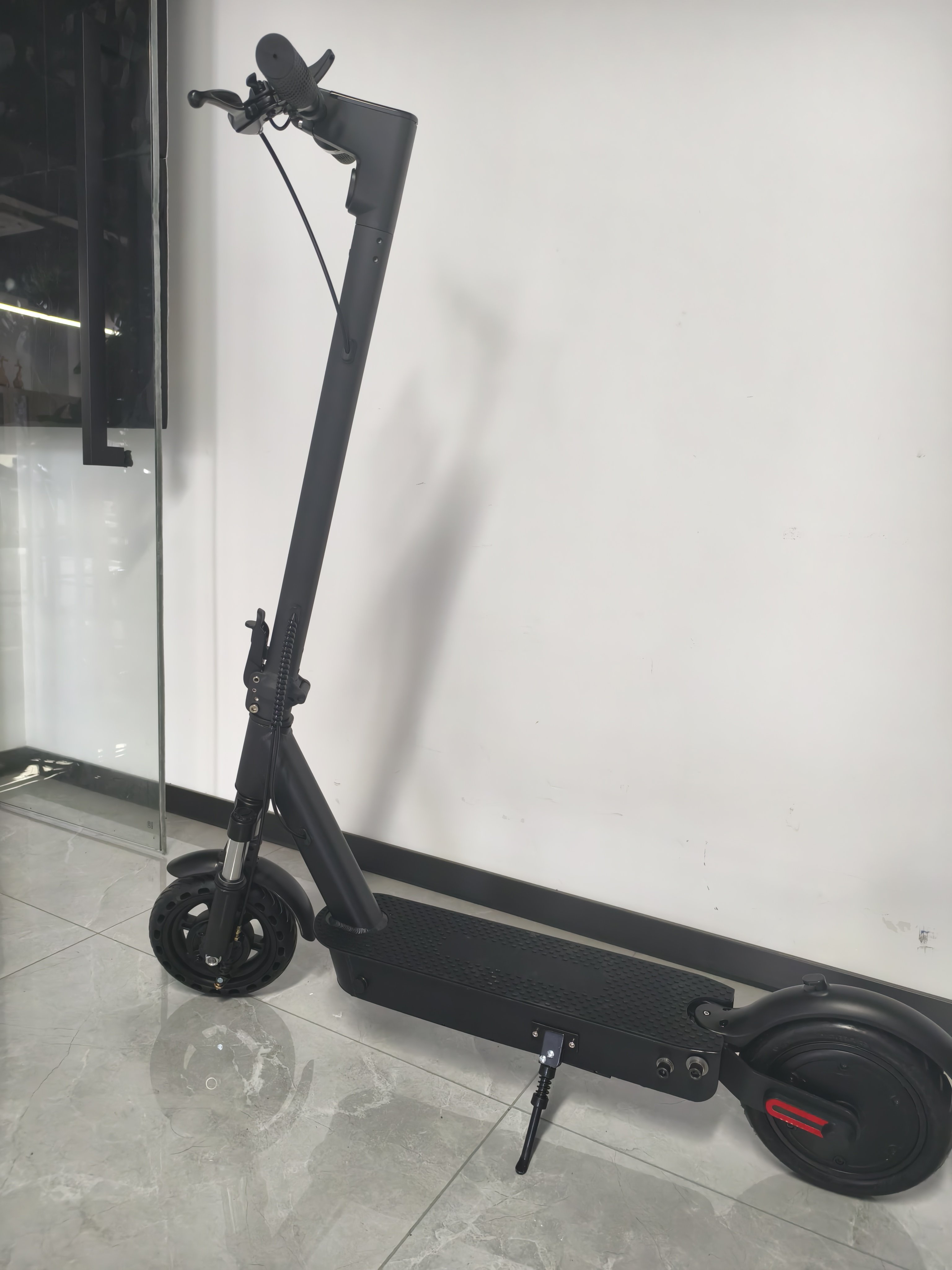 MJ333 Wholesale Urban Style Powerful Adult 500watts 8.5 Inch Air Tire Electric Scooter With 48V Battery
