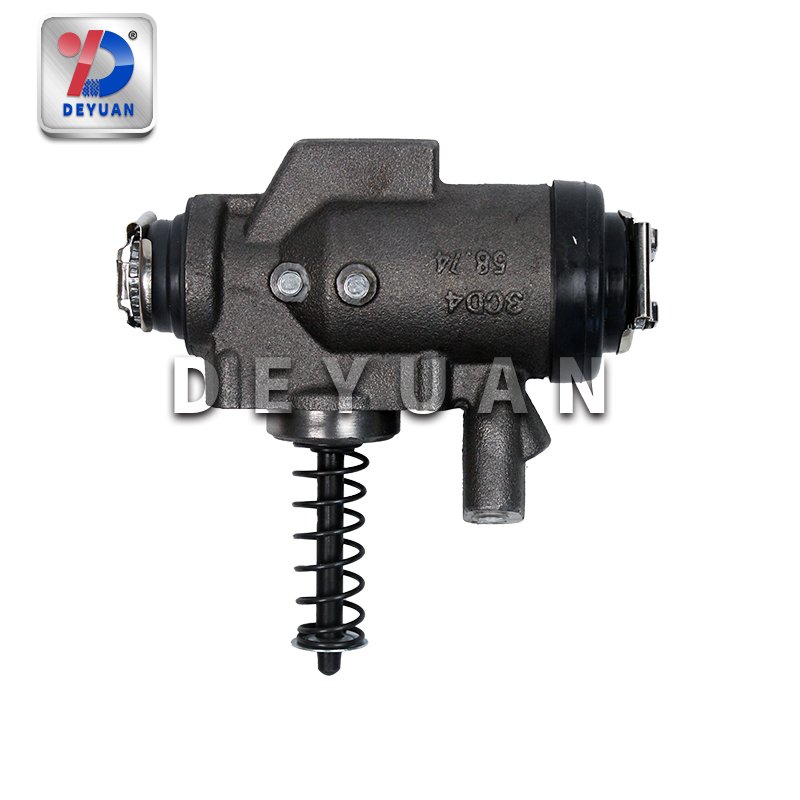 High Quality Brake Wheel Cylinder Auxiliary Device Right for Nissan Truck Parts OEM 44100-90400
