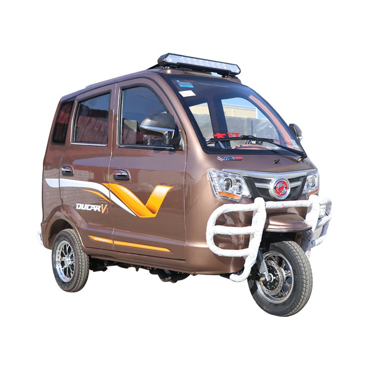 Closed Body Type High End 3 Wheel Car Adult 3 Wheel Passenger Tricycle Petrol Type