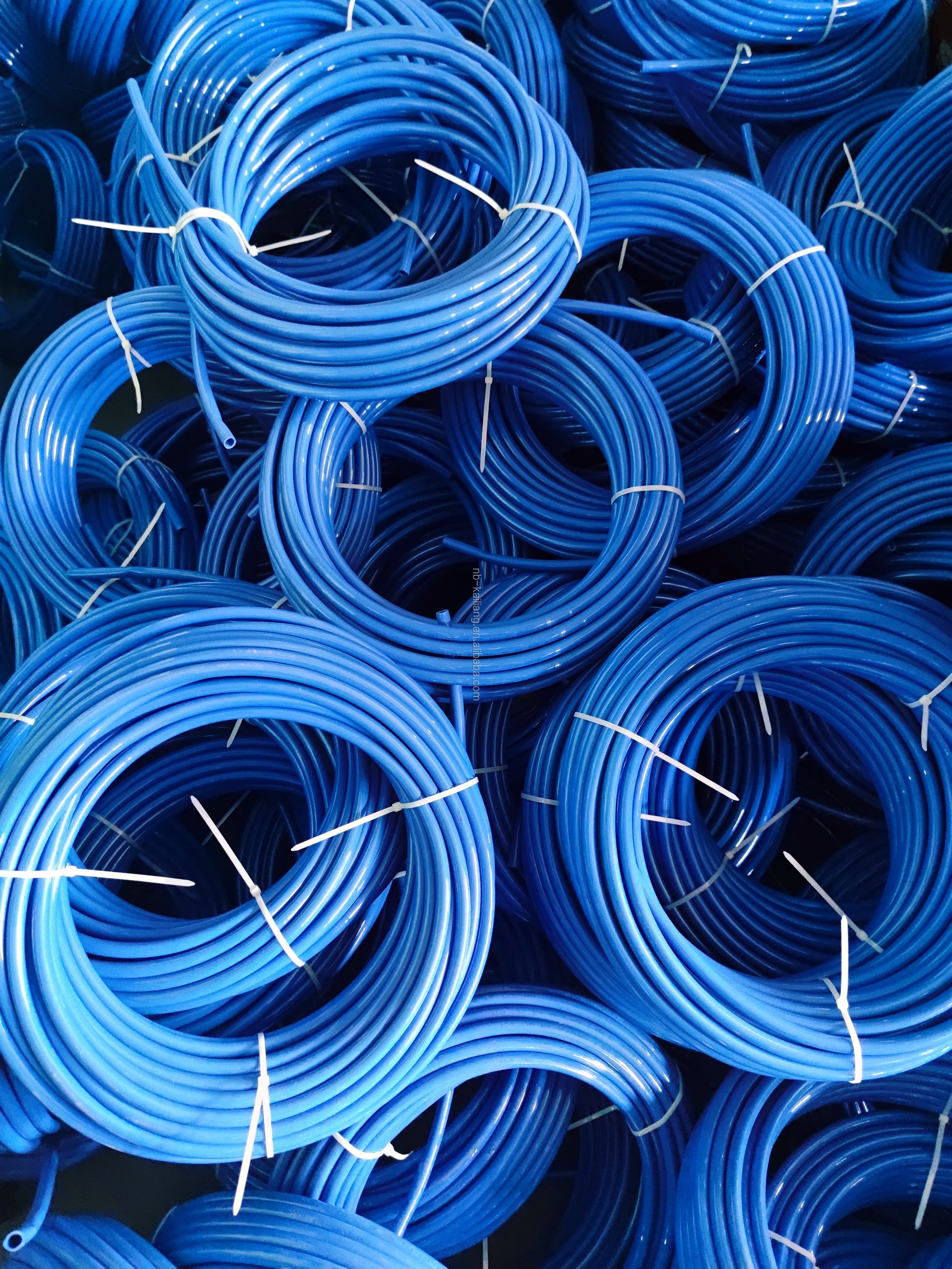 PA12,PA11-6,PA6 Nylon Tubing,auto Brake Hose,flexible Plastic Tubing,SAEJ844 Trailer air Brake Hose