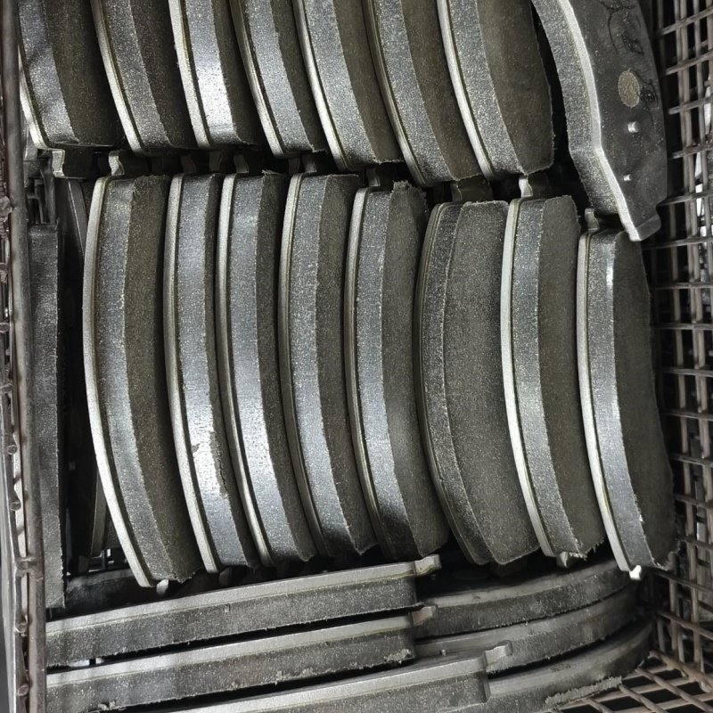 Buy Brake System Parts Manufacturers Wholesale Ceramic Brake Pads Cheap Car Brake Pads