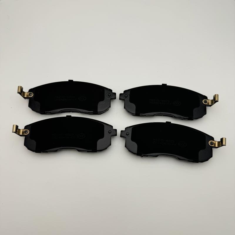 Factory Wholesale High Performance Hot Selling Car Brake Accessories D815 for NISSAN SUZUKI Auto Parts Disc Car Brake Pads