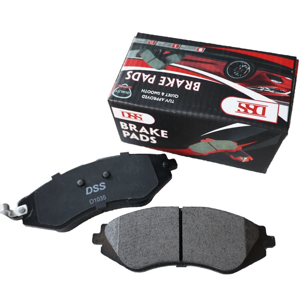 D668 DSS Brand No Noise Semi Metallic Ceramic Car Parts Auto Brake Pads for Nissan Versa OEM 410600M891