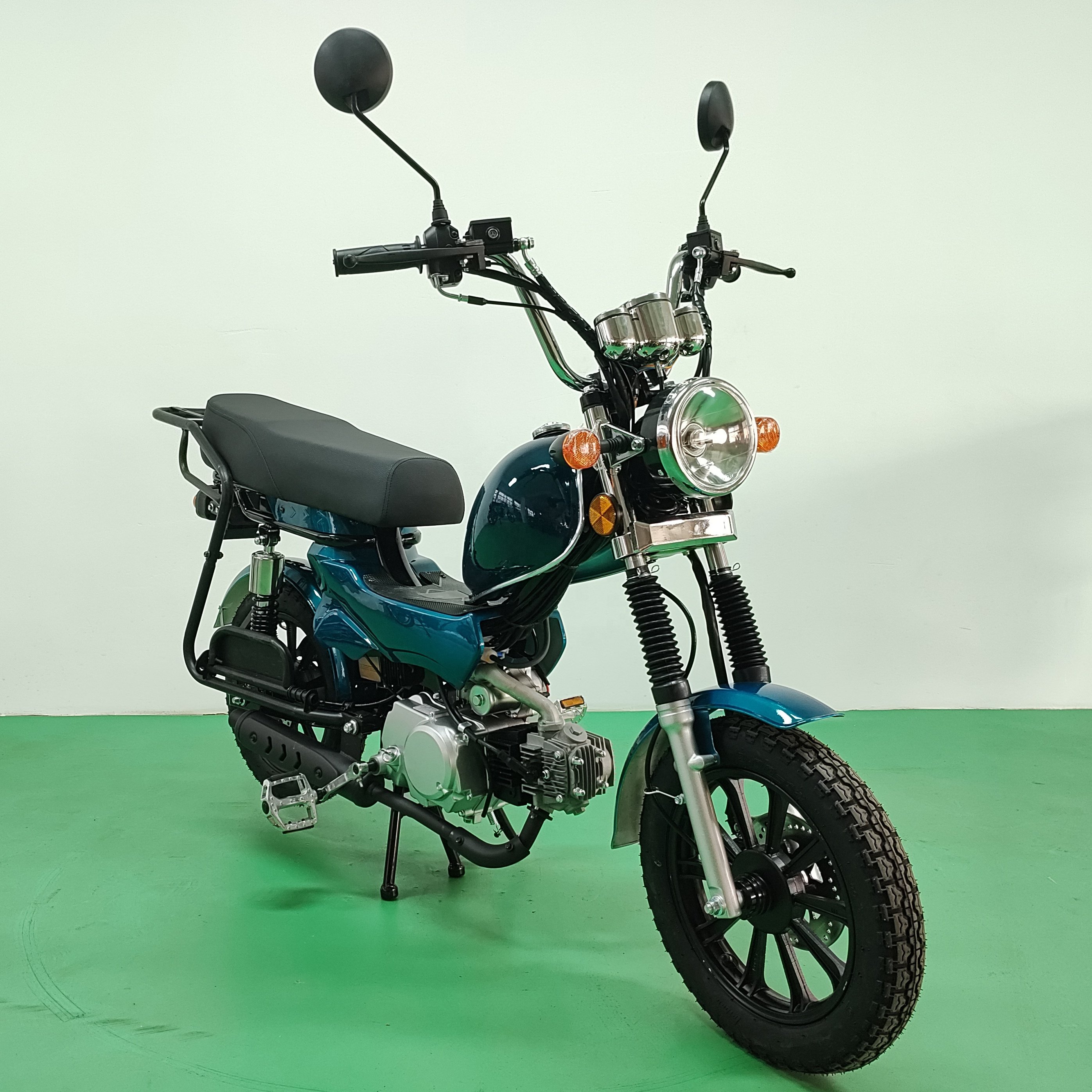 Front and Rear Disc Brakes Moped 50cc 110cc Air Cooling 4 Stroke Euro 5 Minibike with Pedal with Big Carrier