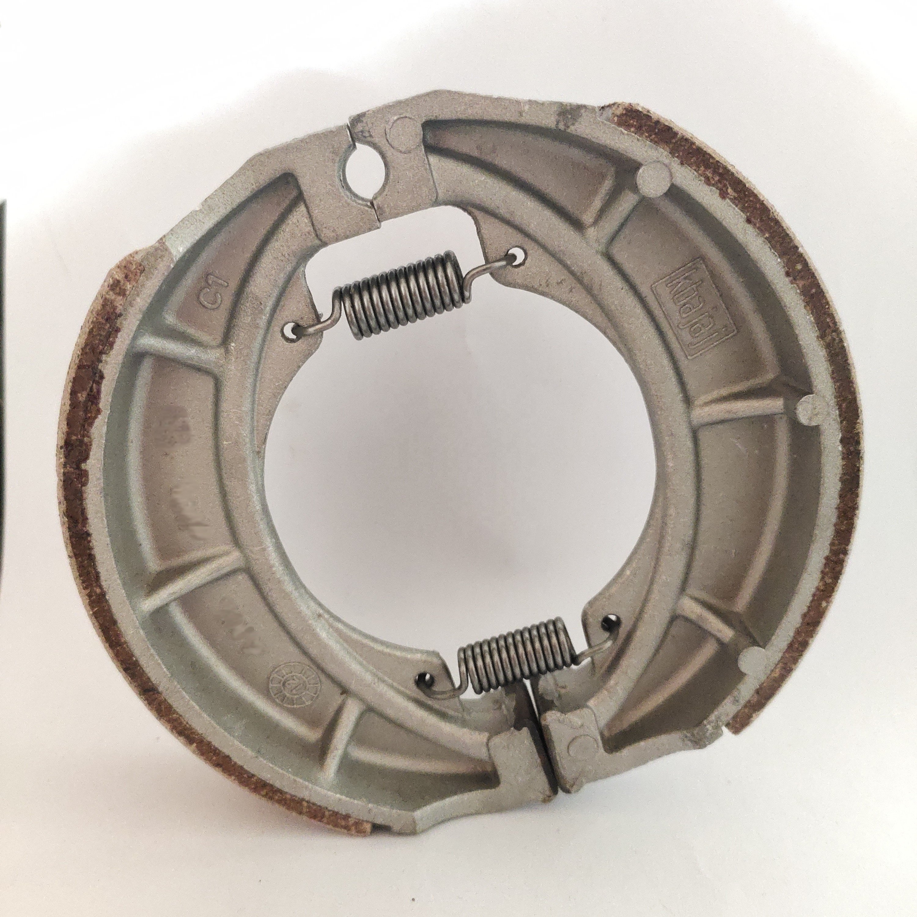 Factory Custom Motorcycle Brake Shoes for BAJAJ Suzuki DR125 GN125 GS125 TS125 DR200 GN250 DR500 DR600