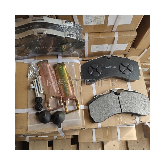 MAXTRUCK High Quality Truck Parts 0064201420 0004217210 0064205220 WVA29246 Brake Pads for Mercedes-Benz Actros 4