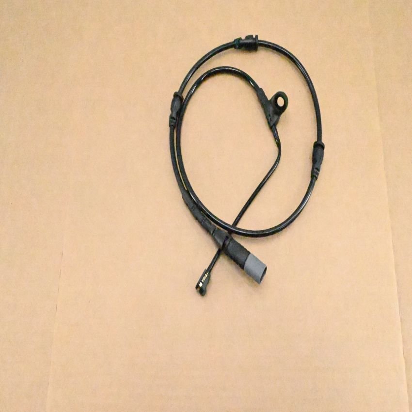 Brake Pad Wear Sensor for BMW E70 LCI F15 E71 F16 34356792567 34 35 6 792 567 3435 6792 567 E70 LCI F15 E71 F16