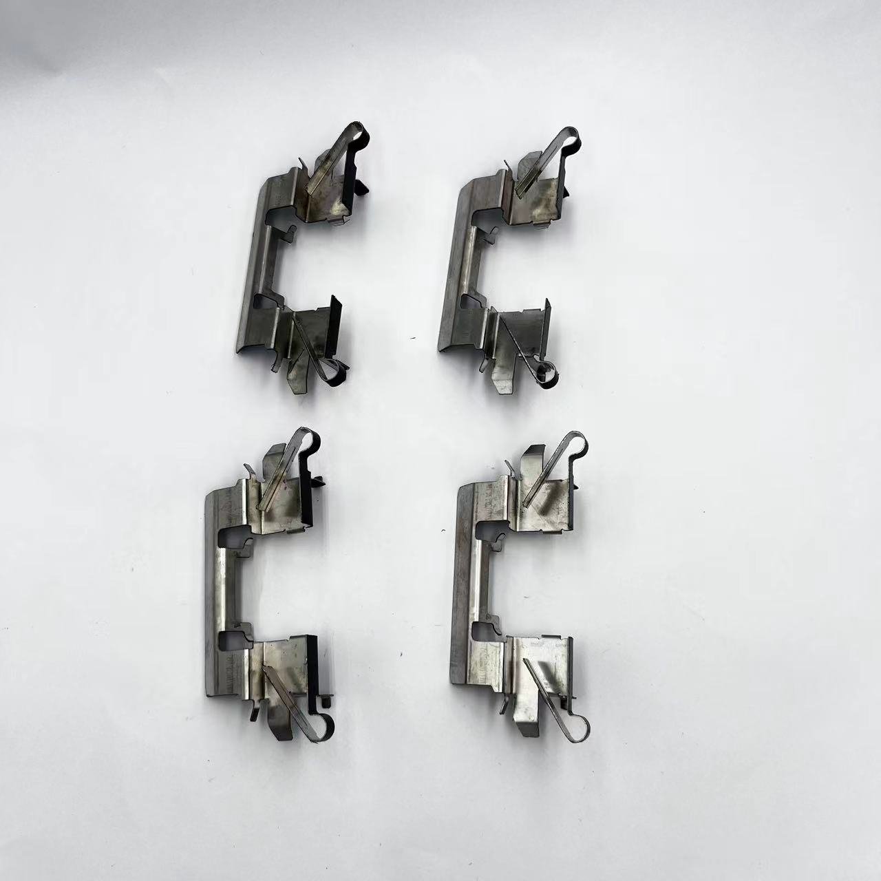 D1650 Car Front Brake Pad Clips Break Pad Repair Kit for Nissan D1060-3TS0A