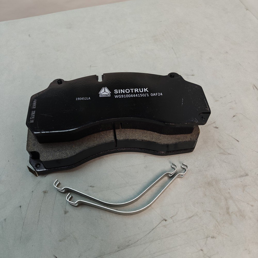 High Quality Heavy Truck Brake Pads. DZ9100440047