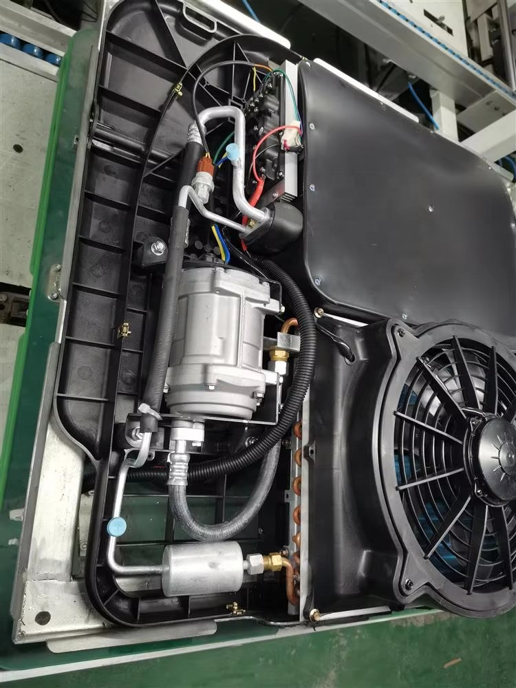 Wholesale New 12V AC Rooftop Unit 24V Car Air Conditioner for Agricultural Farm Machinery Truck RV Tractor Air Conditioning