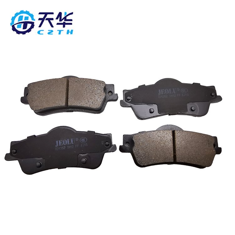 Car Brake Pads Auto Brake Systems Break Pads Ceramic Brake Pad D1352 92206845 Suitable for Buick