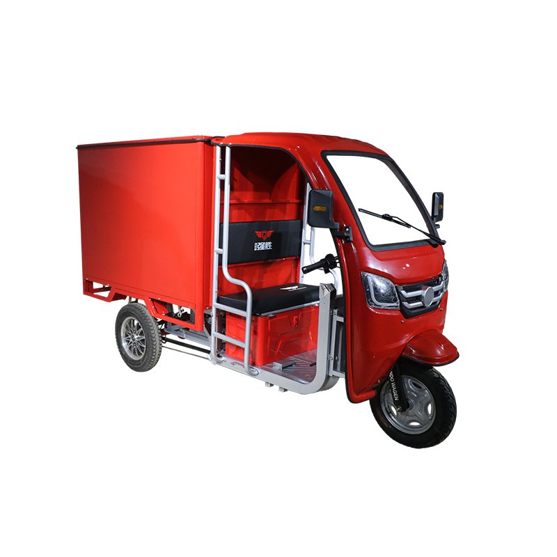 QSD Red Electric Rickshaw Tuk Tuk Express Delivery Tricycle With Closed Body for Express Transport Delivery
