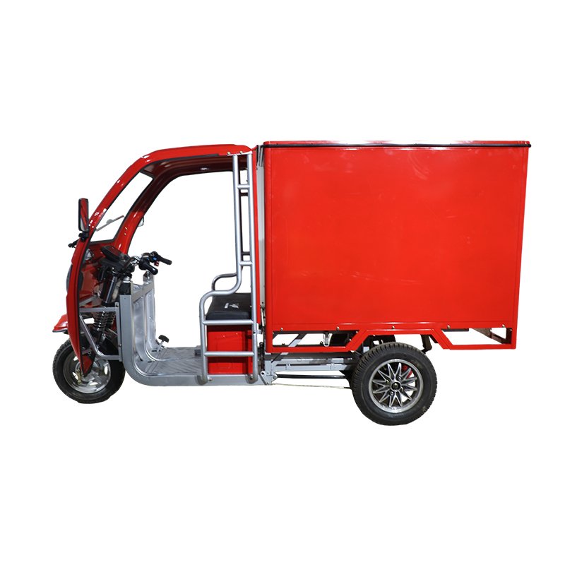 QSD Red Electric Rickshaw Tuk Tuk Express Delivery Tricycle With Closed Body for Express Transport Delivery