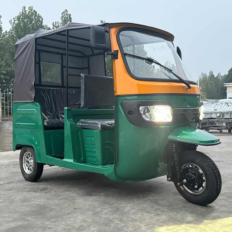 2024 New Arrival 5-Seat Passenger Tricycle Taxi Tuk Tuk Bajaj Adult Tricycle 3 Wheel Ev Rickshaw
