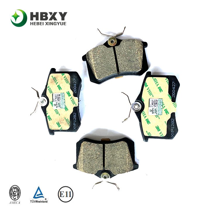 Brake Pads Sets Wholesale Auto Ceramic Metallic Brake Pad for vw Audi Peugeot Toyota Ford