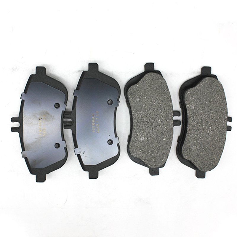 Factory Supply High Temperature Resistant Car Spare Parts Semi-metallic Brake Pads 0074205520