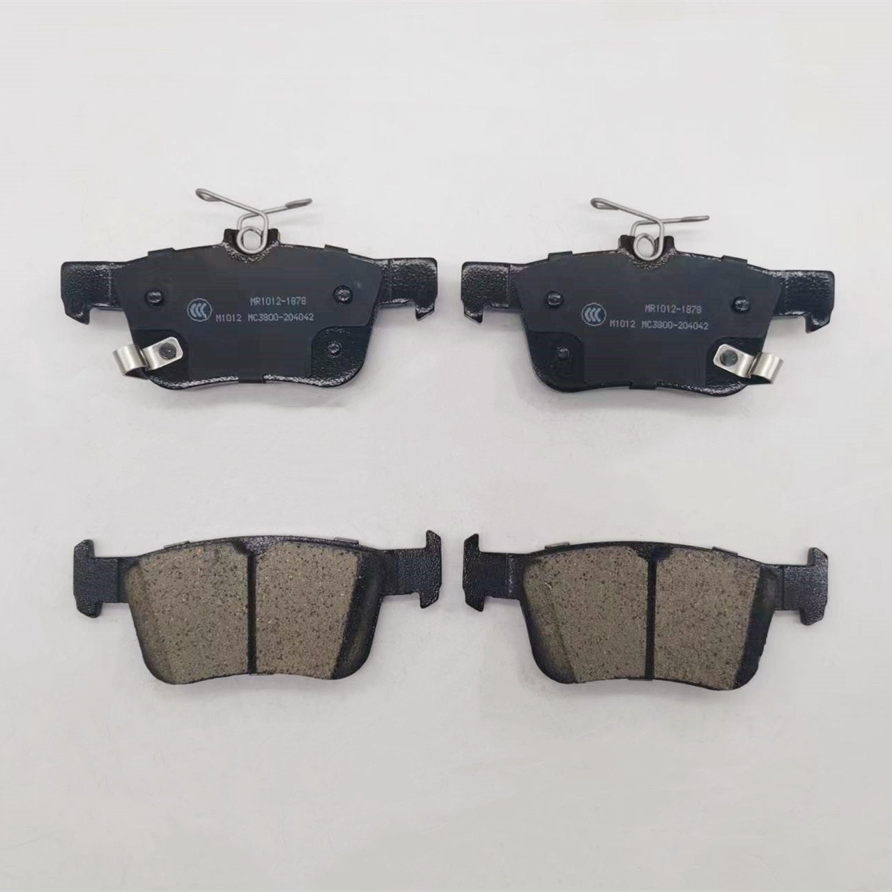 D1878 S111F260303-0901/1601 Brake Pad 3502180-BQ02 for Changan CS35 Plus HAVAL H6