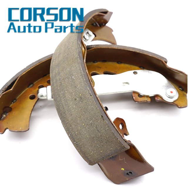 Auto Brake Systems Brake Shoe Front 04495-0K120 for 2005-2015 Fortuner HILUX 4WD