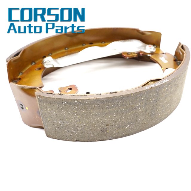 Auto Brake Systems Brake Shoe Front 04495-0K120 for 2005-2015 Fortuner HILUX 4WD