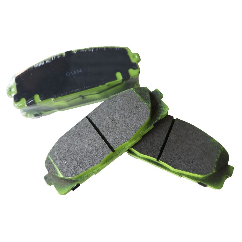 D526 Front Disc Car Parts Ceramic Brake Pads for Nissan Versa OEM 4106040U90
