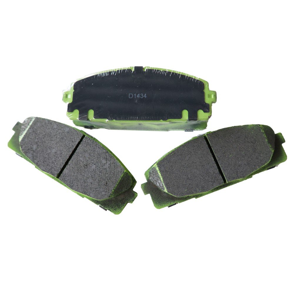 D526 Front Disc Car Parts Ceramic Brake Pads for Nissan Versa OEM 4106040U90