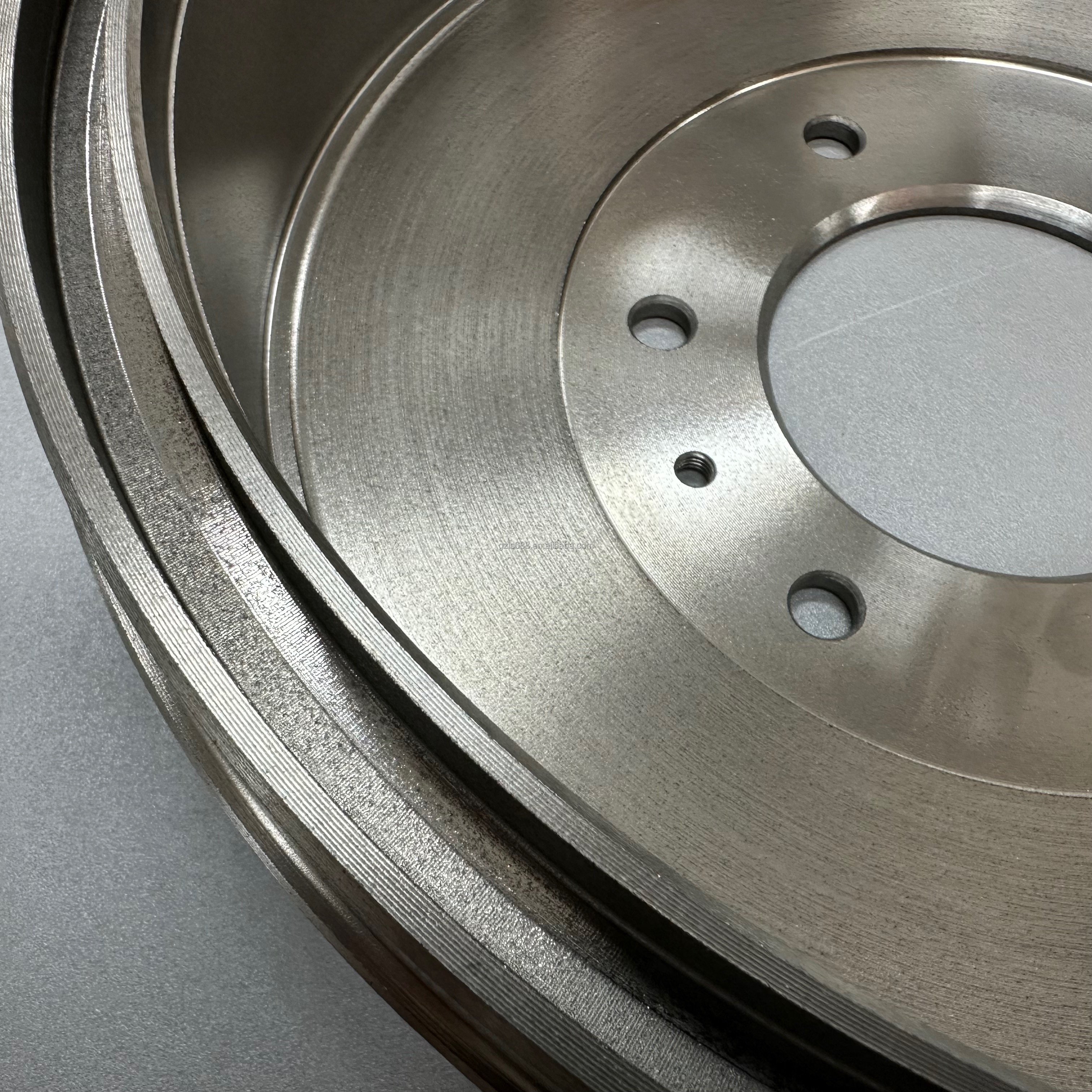 6000609724 4615A205 Auto Parts Rear Brake Drum for Pickup Mitsubishi L200 PAJERO SPORT II Triton MN102439 4615A127