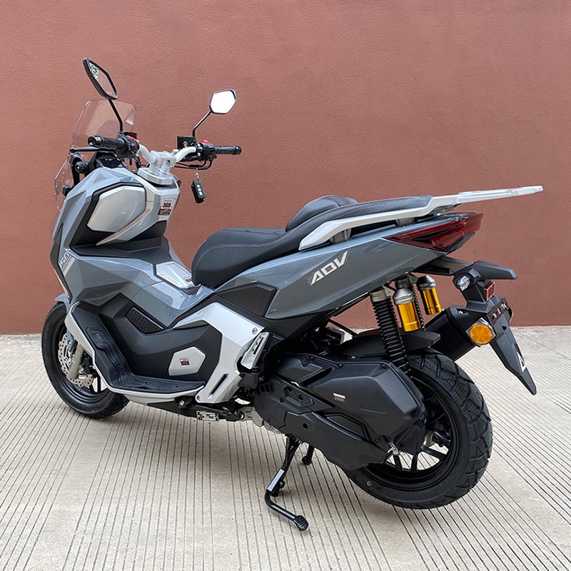 EPA DOT Certificate 150cc &200CC ADV Gasoline Motorcycle Water Cooled Engine Front Rear Disc Brake Max Speed 95kmh Gas Scooter