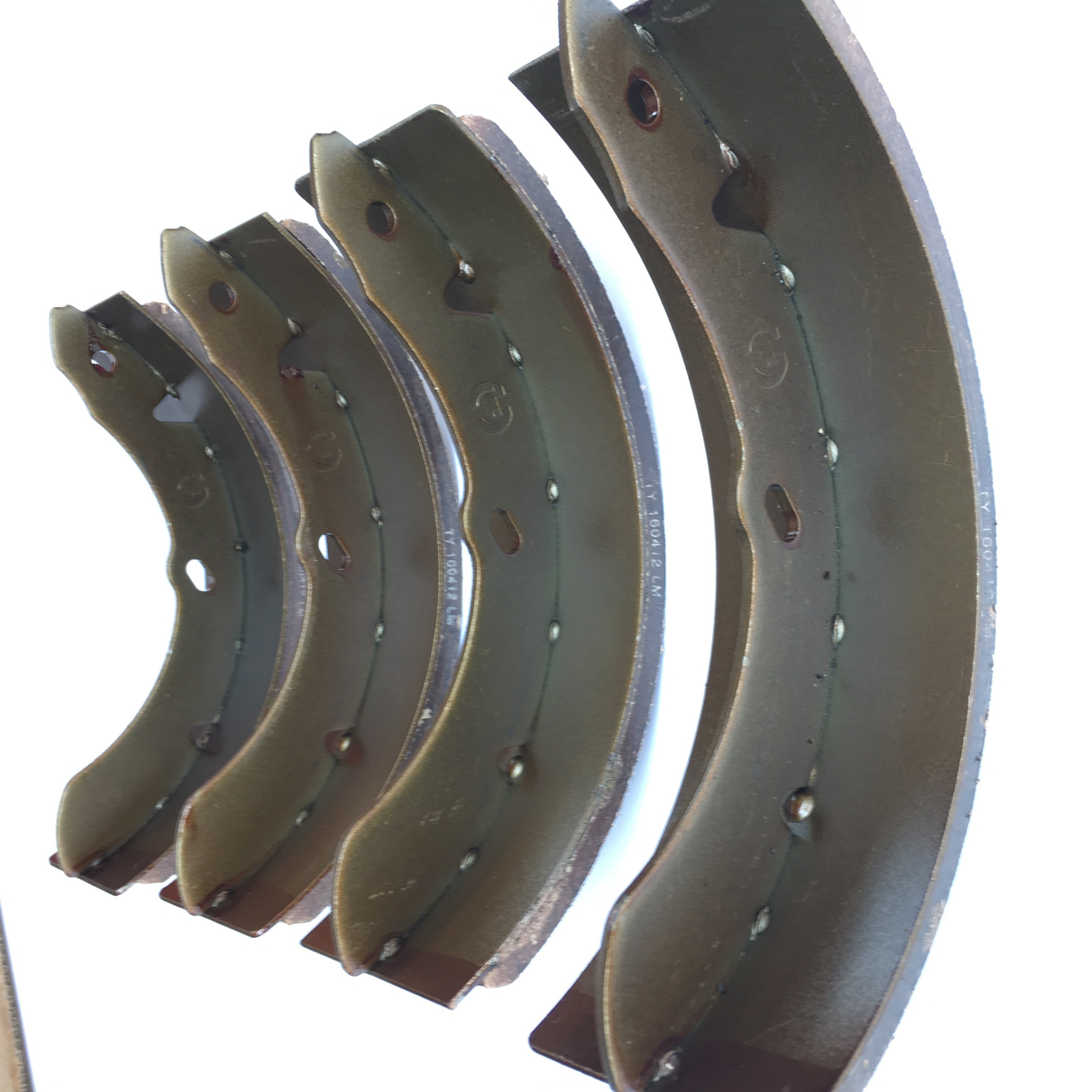 Manufacturer Sells High Quality Auto Drum Brake Shoe Assembly and Brake Shoe 600P
