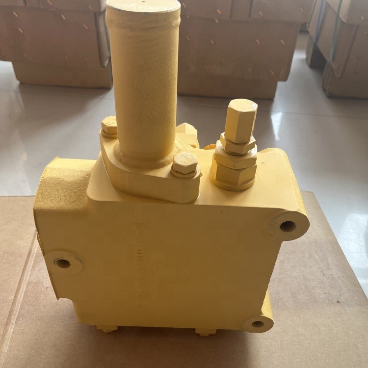 702-21-01502 High-quality Valve 702-21-01502 KOMATSU HD465HD785 Parts 702-21-01502