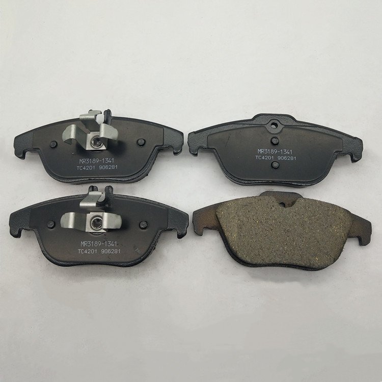 Rear Brake Pad D1341 for MERCEDES-BENZ C250 C300 C350 E550 OE Number 0064206120