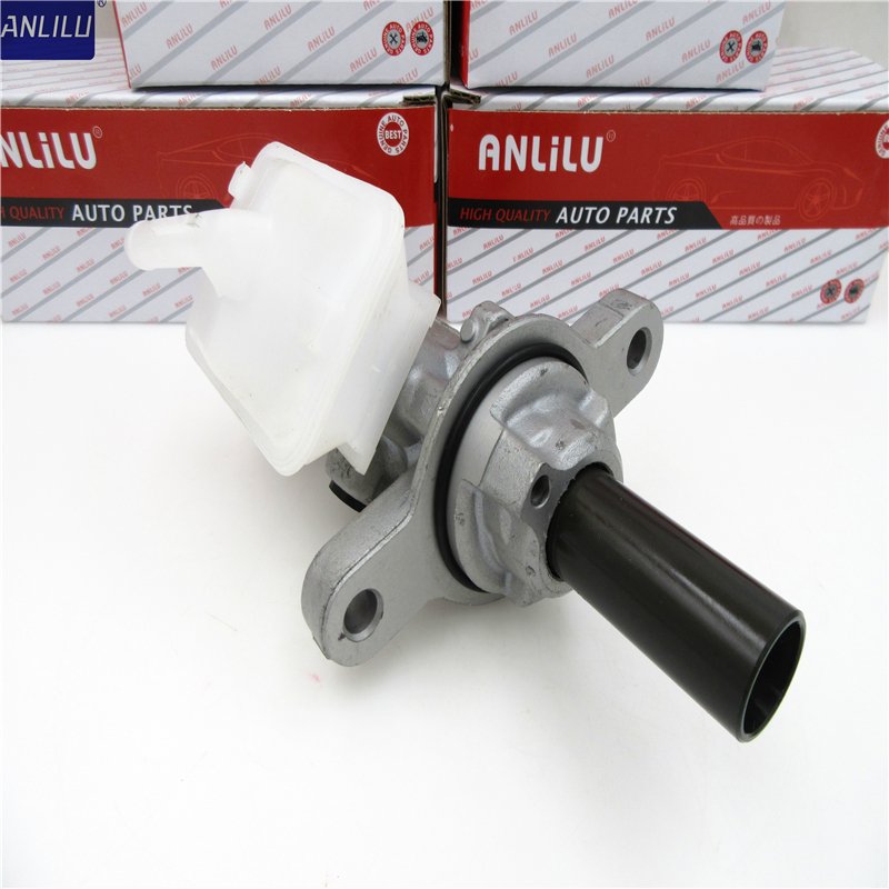 Quality Brake Master Cylinder Suitable for Toyota 47201-28661 47201-28660 47201-28041