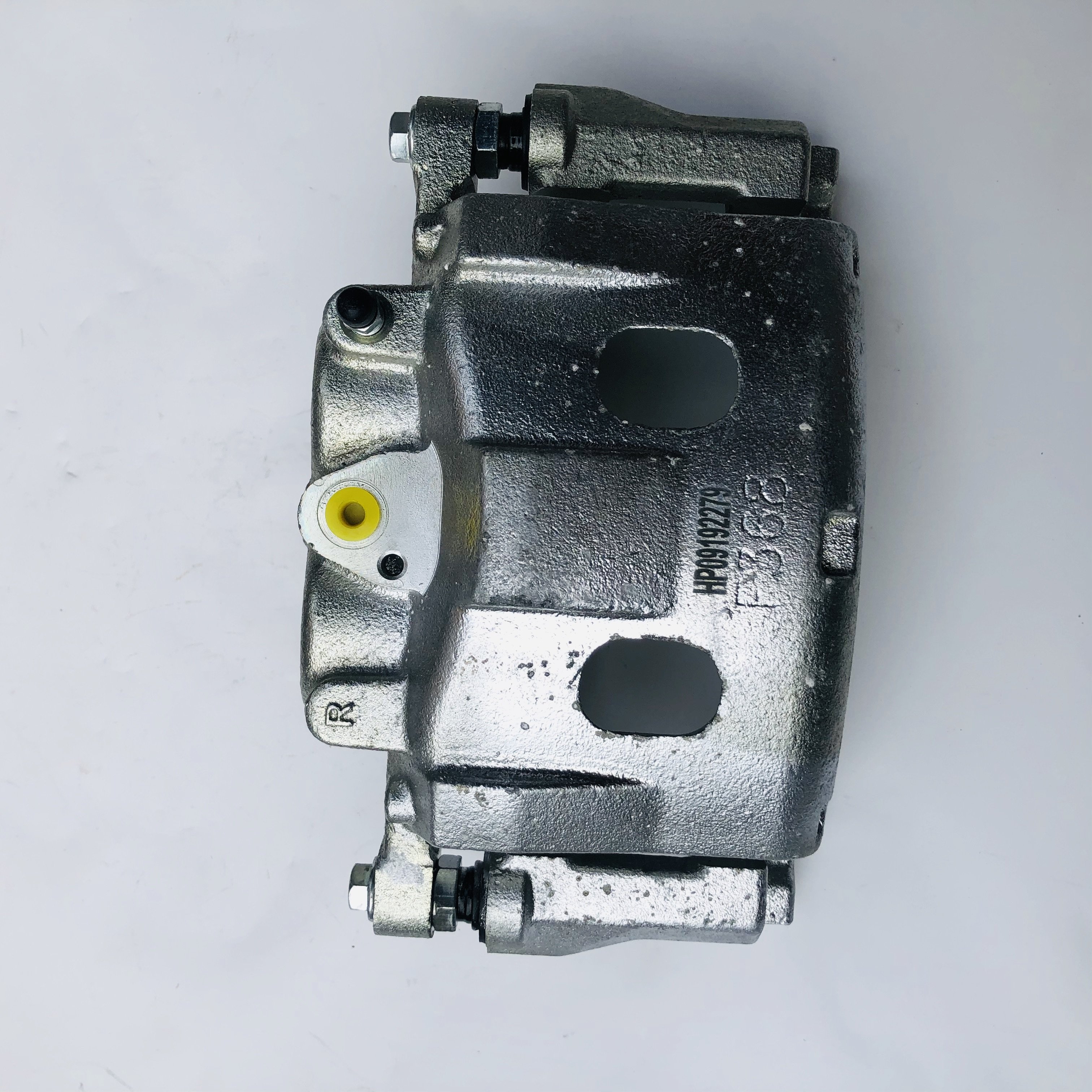 High Quality Front Brake Caliper for FORD RANGER2.2 3.2 MAZDA BT-50 T6 T7 UCYR-33-71X UCYR-33-61X AB31-2B302-AA AB31-2B294-AA