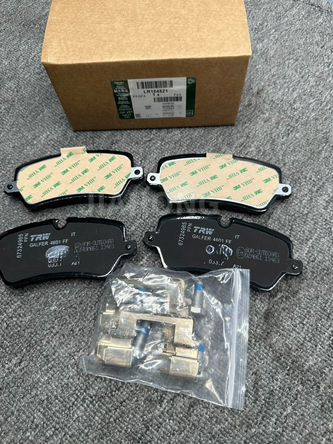 LR164821 Brake Systems LR079935 LR036574 LR068303 LR108260 Rear Brake Pads for Land Rover Executive Sport Discovery 5 Defender