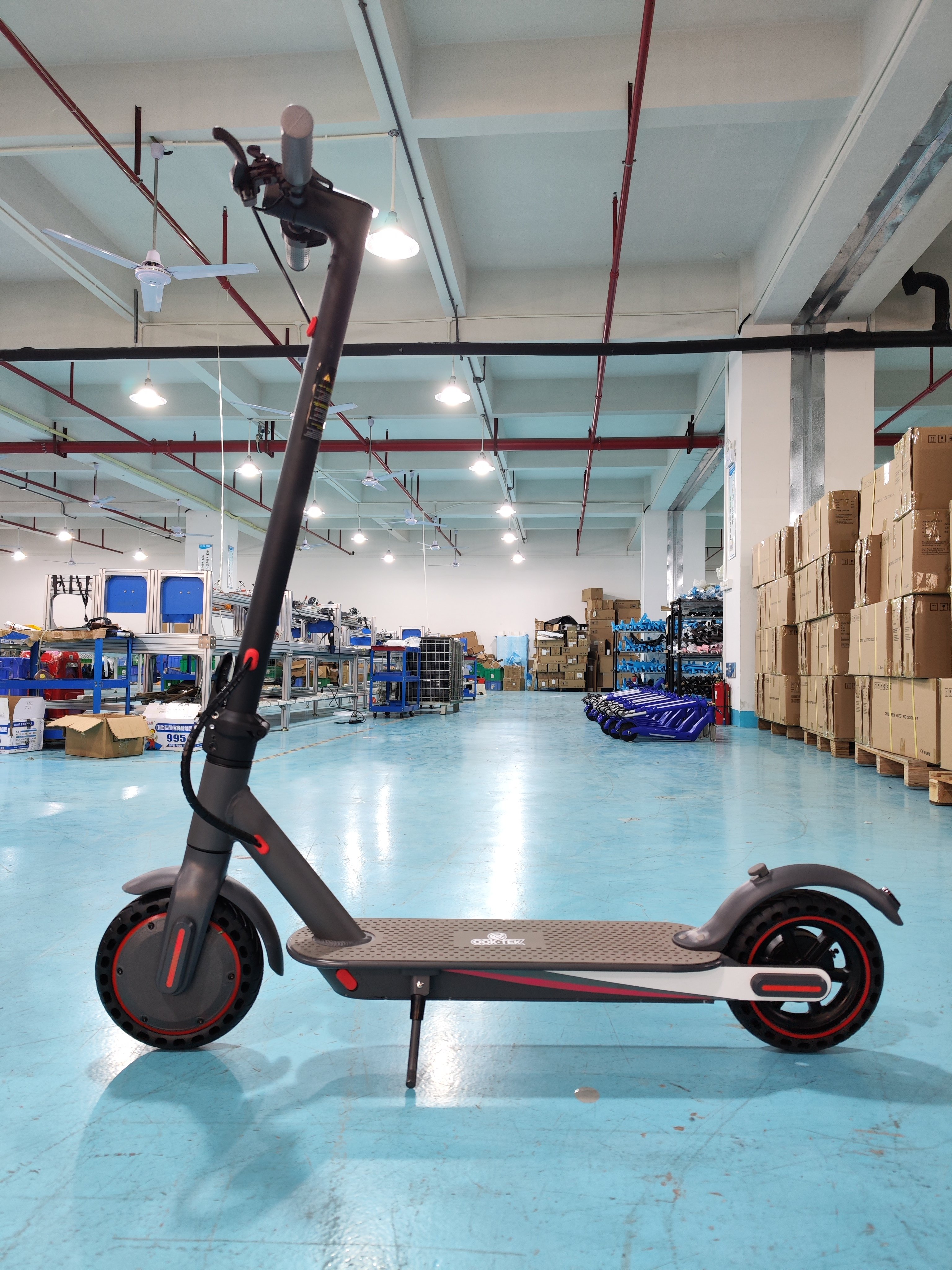 Fast Shipping From EU USA Warehouse Scooter Electrico 30km/h 350W Electric Scooters with Smart APP E Scooter for Adult