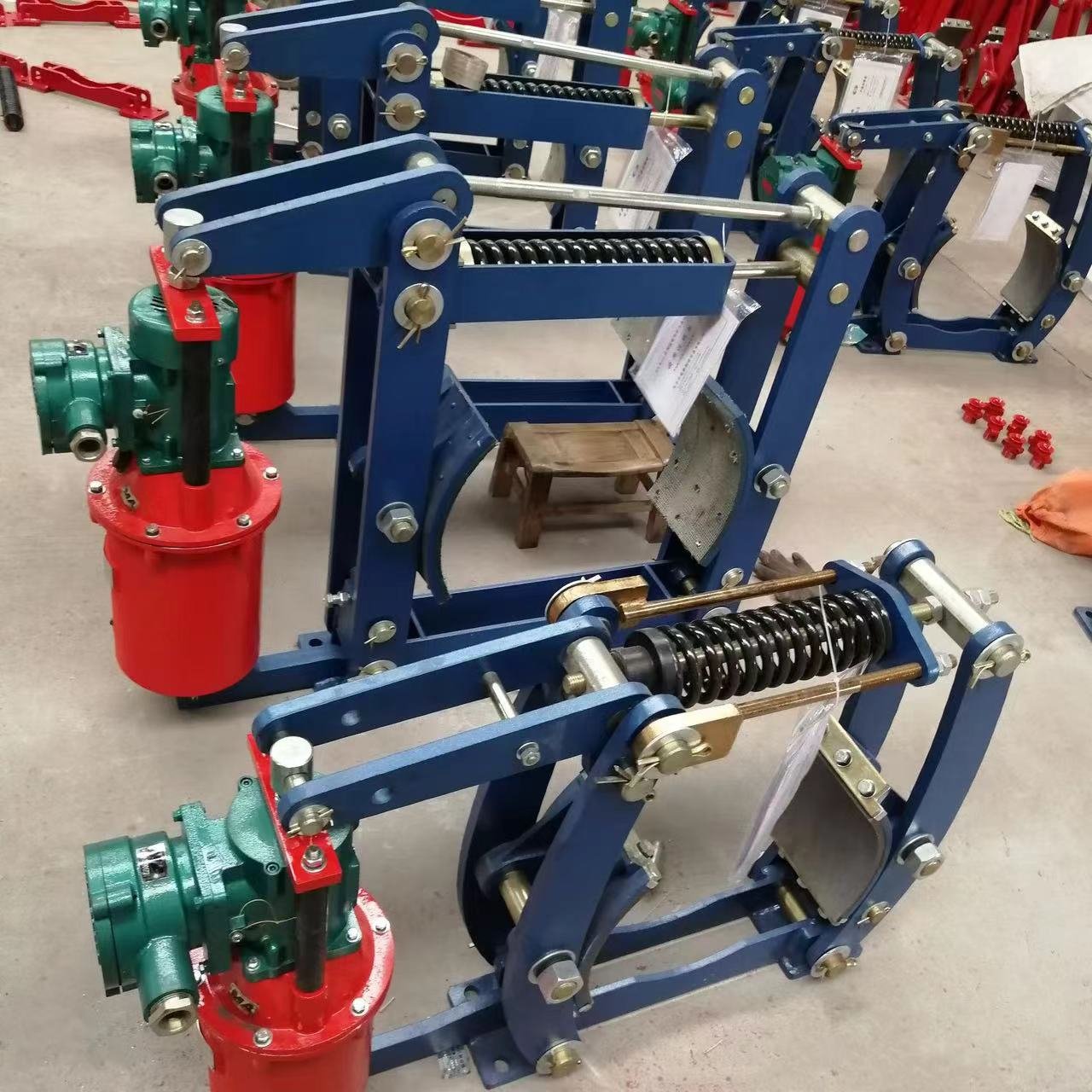 Factory Direct Sale Electric Hydraulic Pusher Industry Thruster Drum Brake for Winch