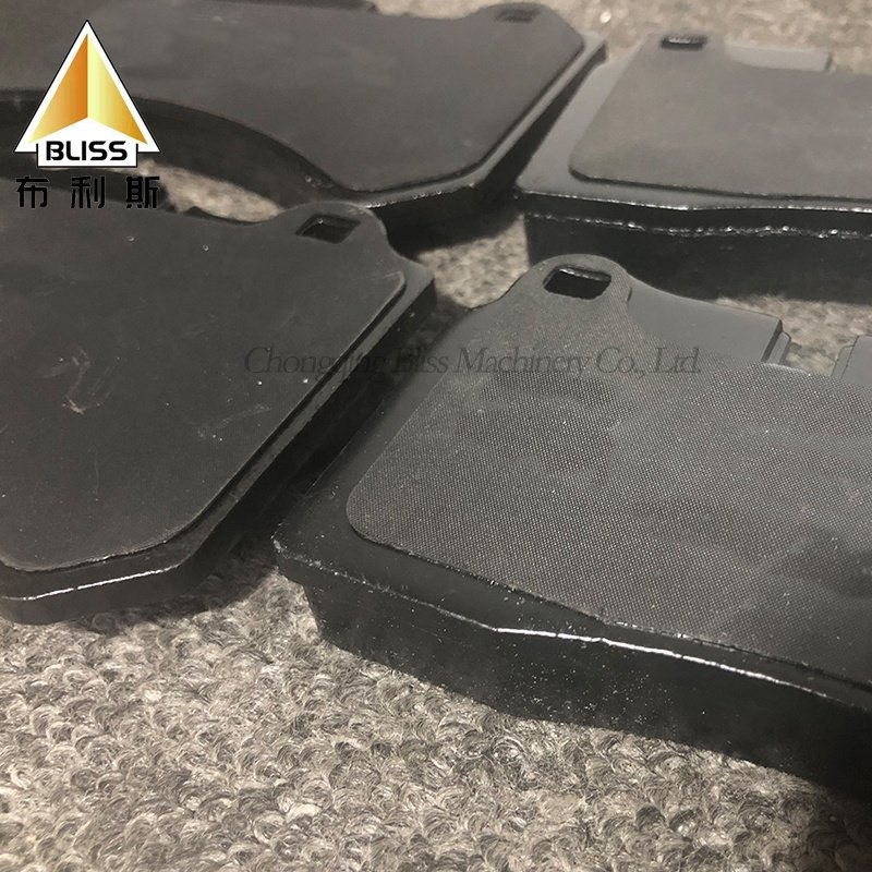 Big Race Sell Ceramic GT4 Brake Caliper Auto Brake Pads Car Accessories Auto Brake Pads