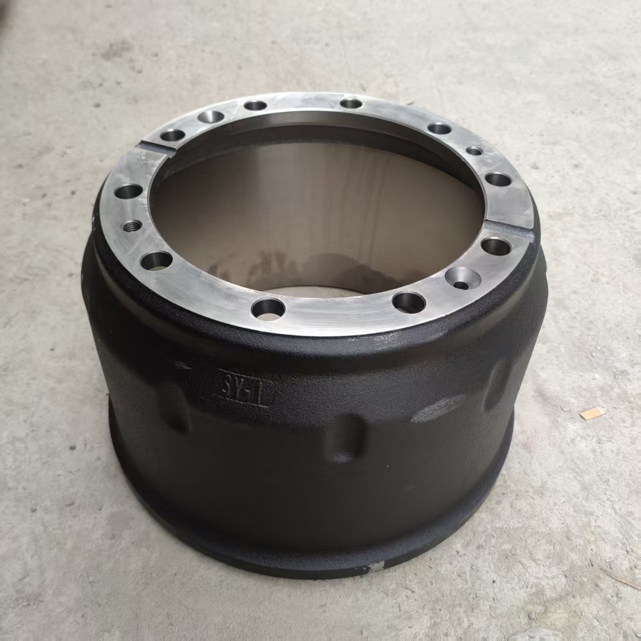 Shacman F3000 F2000 Rear Brake Drum 81.50110.0144