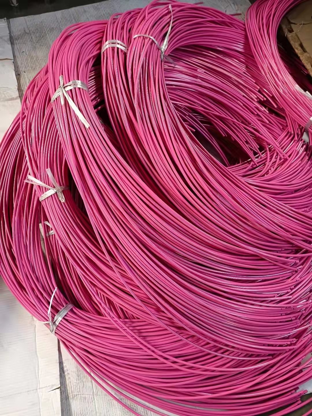 SAE J1401 Auto Brake Hoses PTFE Stainless Steel Braided High Performance Fuel Line for Vehicles