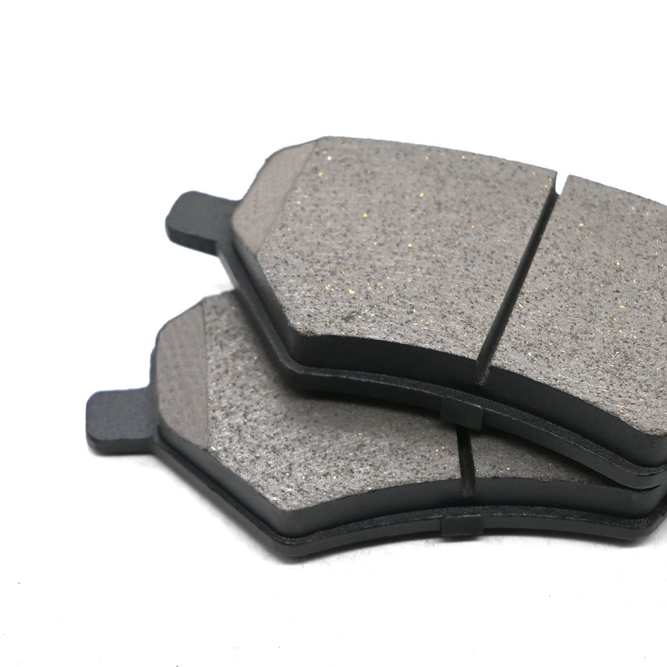 Wholesale Car Brake Pad Accessories Factory QF043 D2294 GDB7850 204000082AA for Chery TIGGO 8 Auto Ceramic Parts Brake Pad