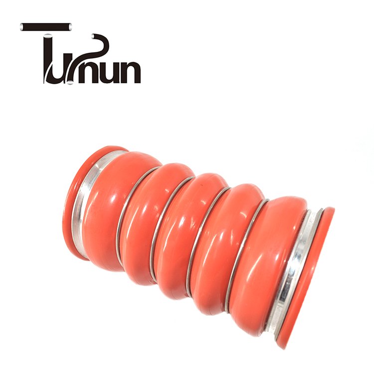 High Quality Truck Cooling Silicone Hose OEM 1522011 1358202