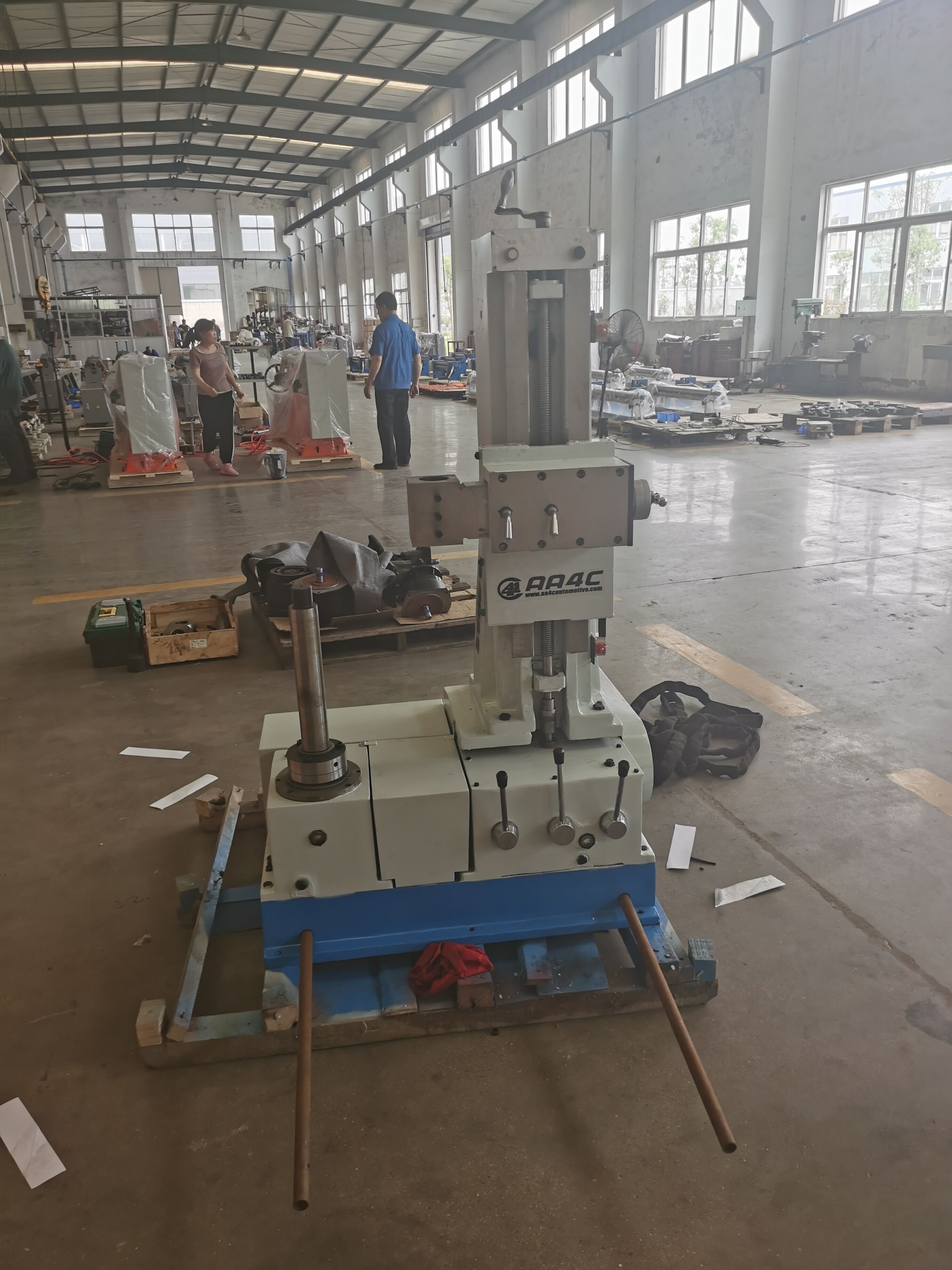AA4C T8370 Vertical Brake Drum/Disc Cutting Machine Brake Lathe Brake Toe Grinding Machine