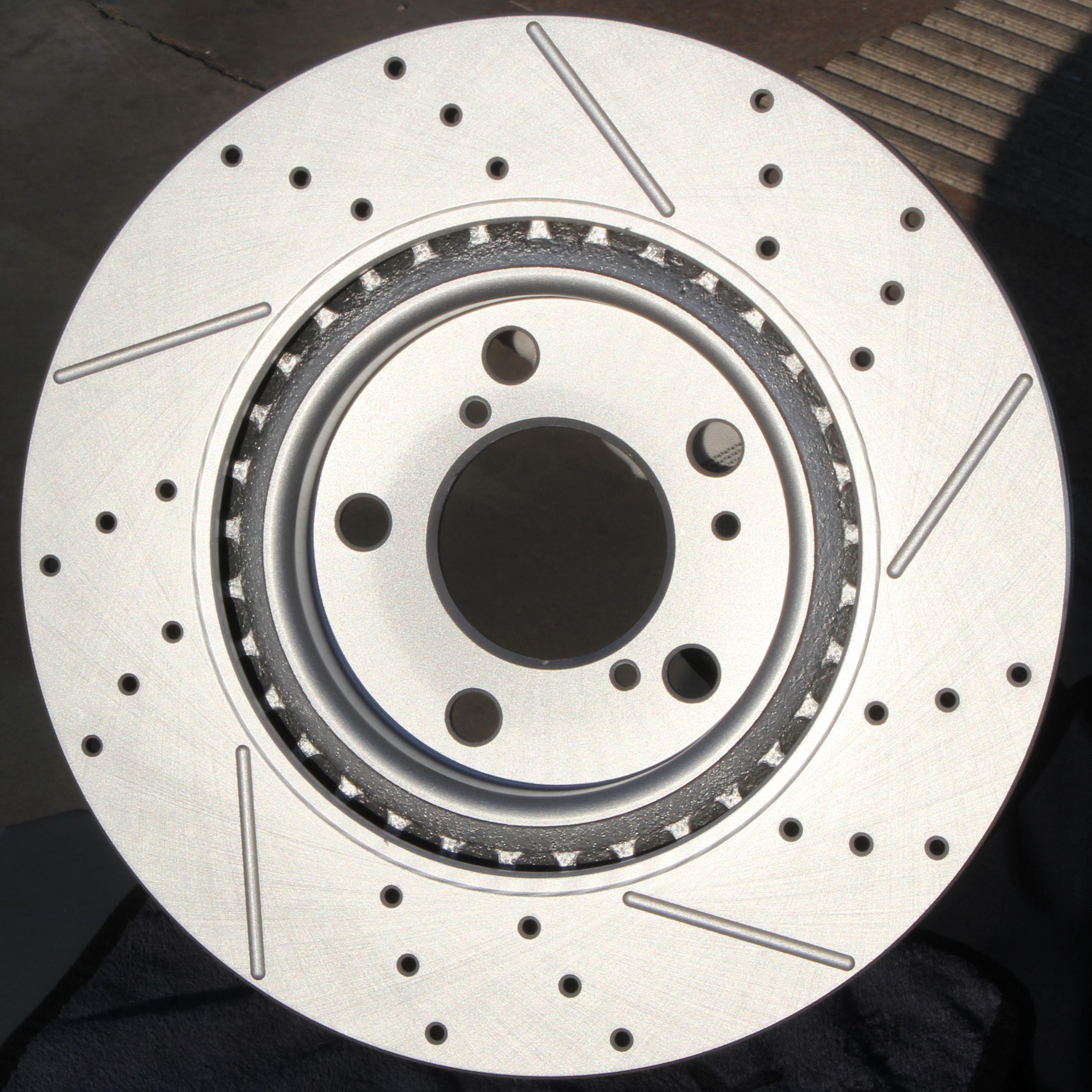 Mercedes-Benz Front Wheel Brake Disc 2114211312 for W211 Models