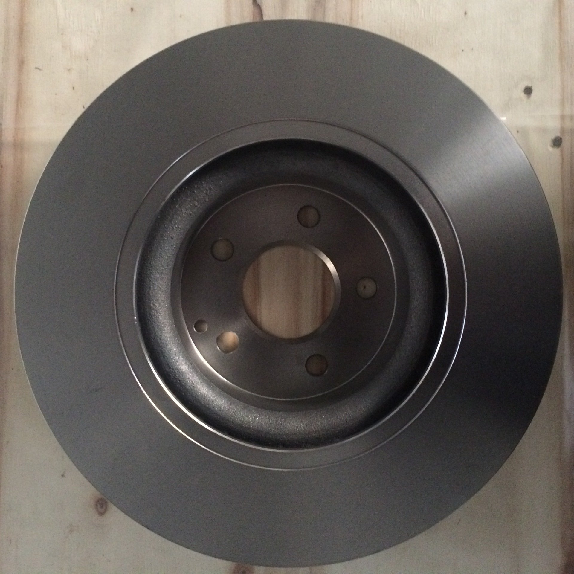 2204210812 Is Suitable for Mercedes Benzs S-Class Four Door Sedan W220) S-CLASS Two Door Sports Car C215) Brake Disc
