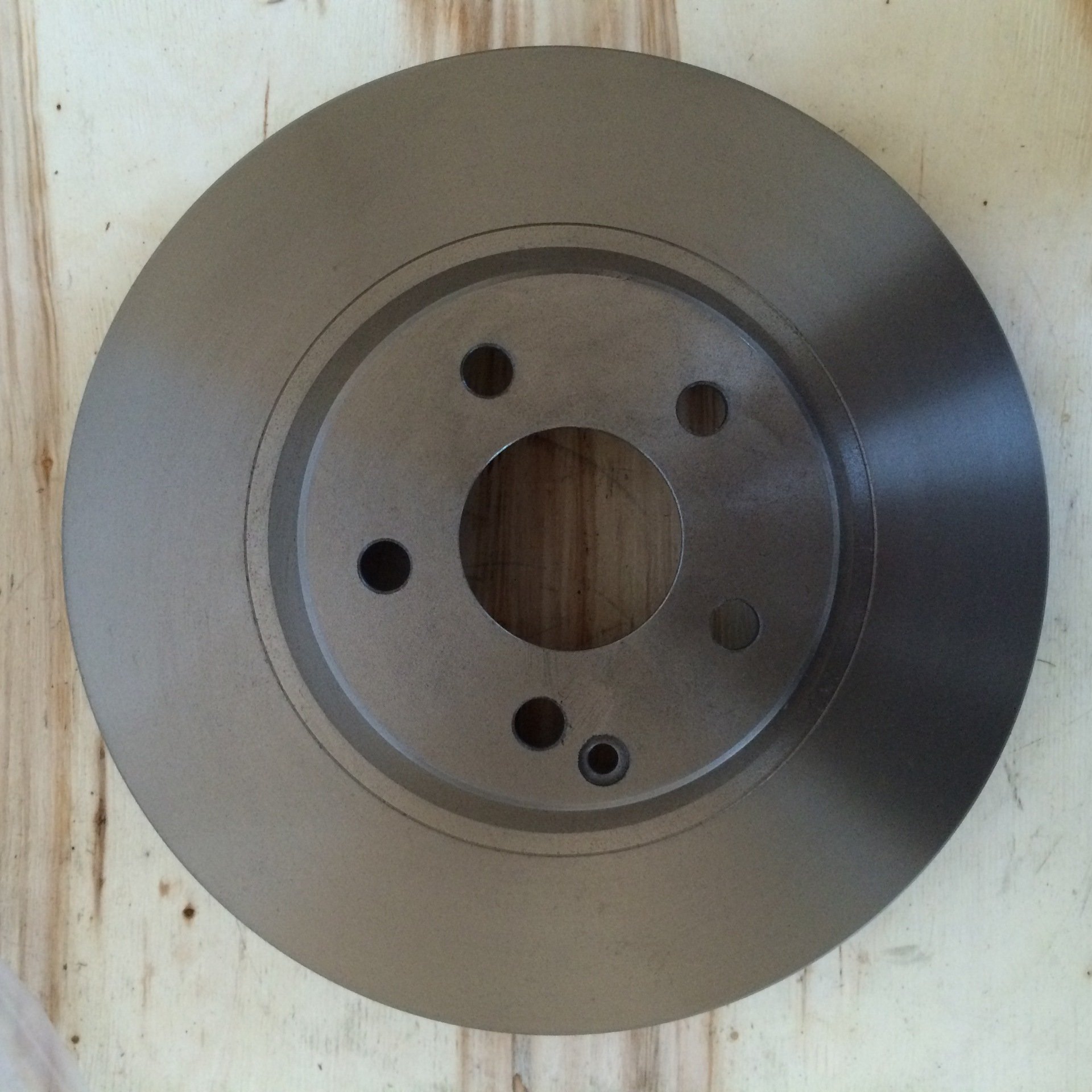 2204210812 Is Suitable for Mercedes Benzs S-Class Four Door Sedan W220) S-CLASS Two Door Sports Car C215) Brake Disc