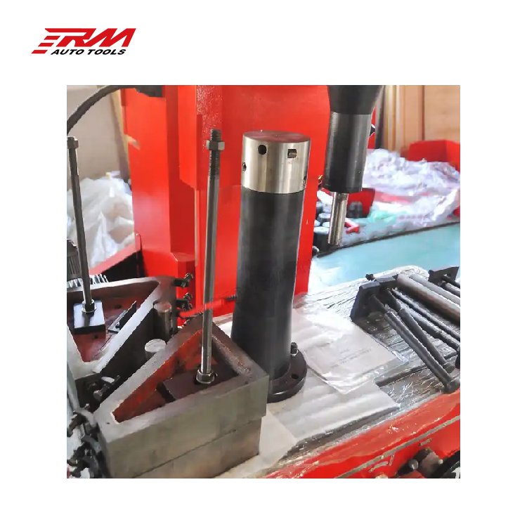 RM Auto Repair Shop Automatic Brake Drum Boring Machine Vehicle Equipment RW6818B