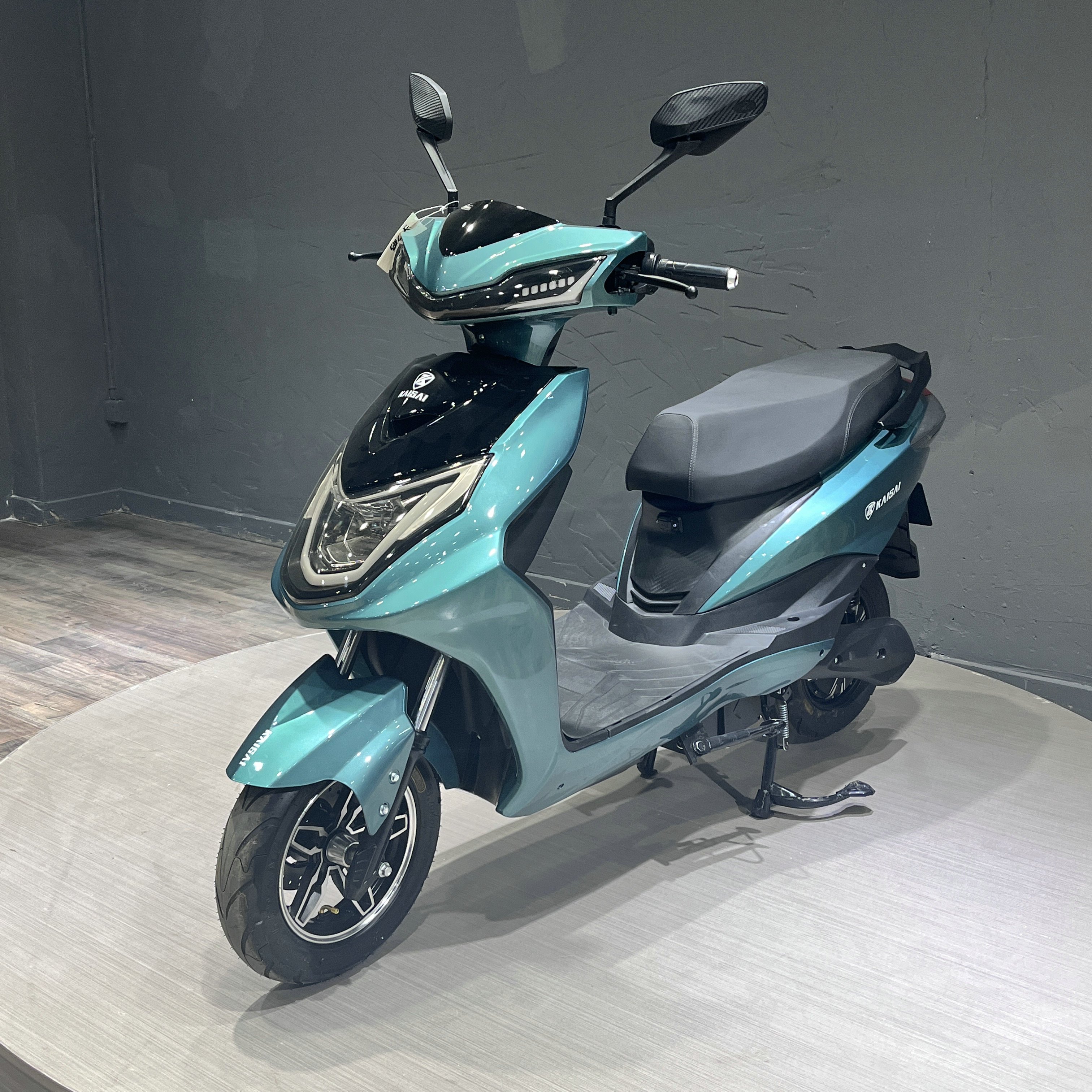Low Price Long Range Electric Scooters Powerful Adult Ebike Manufacture Safety 3kw Ckd 2 Wheel Dual Motor Electrico Motorcycles