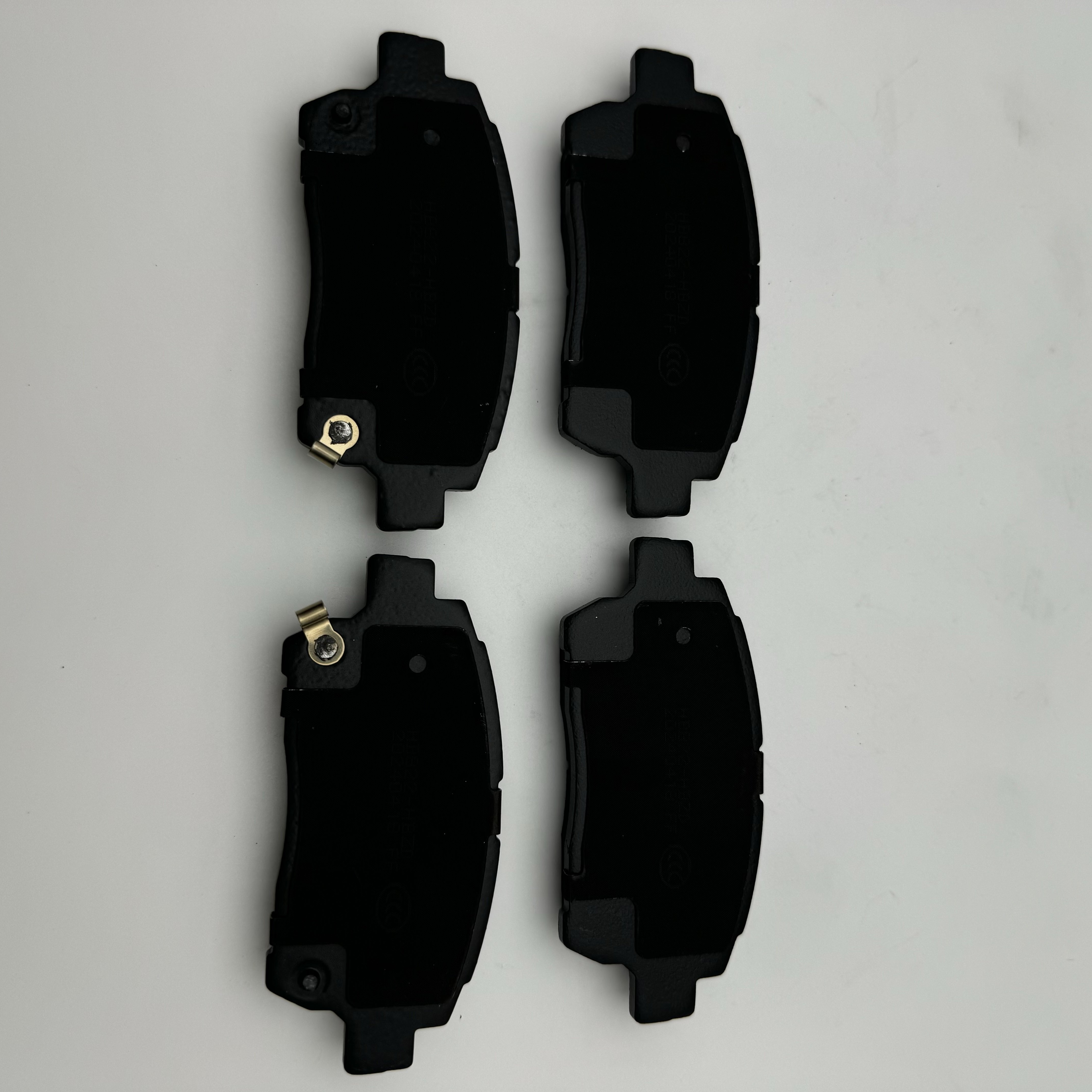 Wholesale All Japanese Series Auto Disc Brake Pad Fit for Toyota COROLLA Quick DeliveryD822ceramic Brake Pads Original Oem